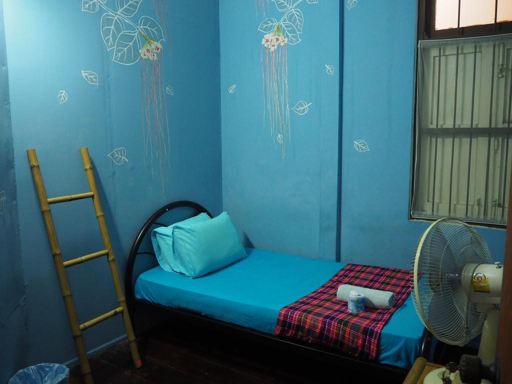 Blue Juice Hotel Krabi town Екстериор снимка